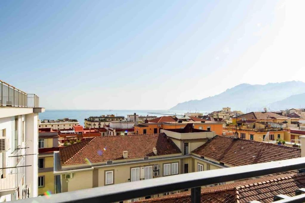 Casa Vivi Apartment Salerno Ngoại thất bức ảnh